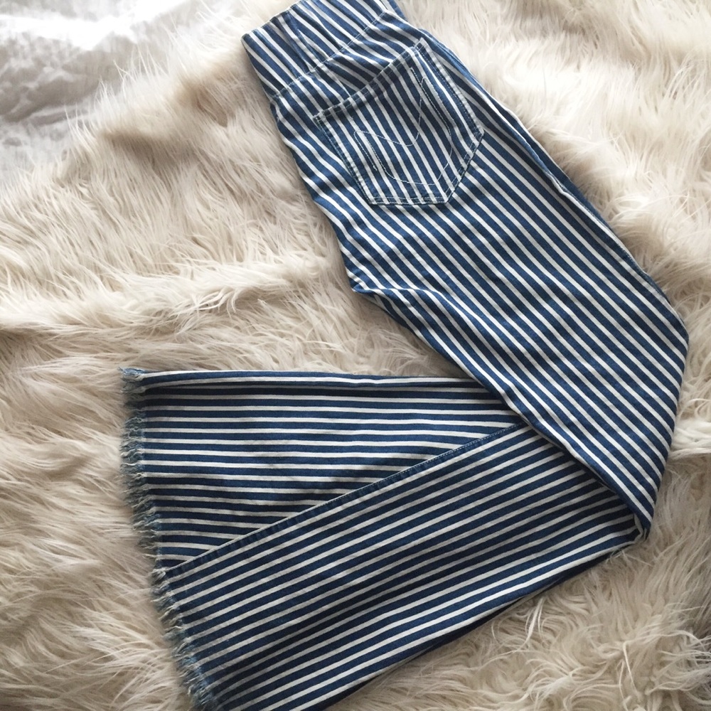 Show Me Your MuMu Berkeley Striped Flares